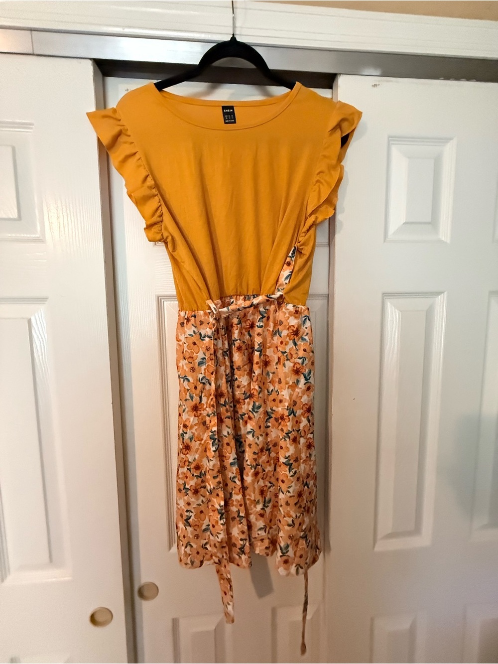 SHEIN Mustard Top with Floral Skirt Tie-Waist Dress